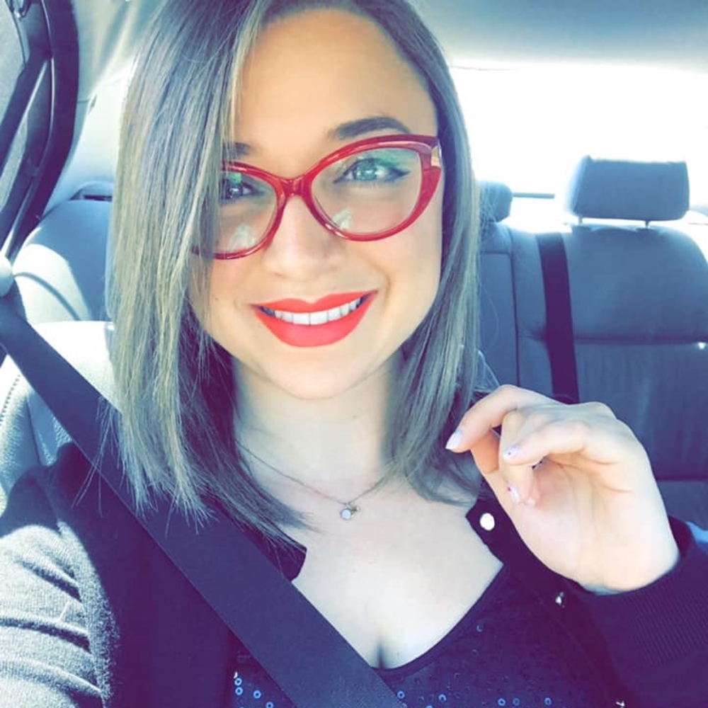 Meet your Posher, Kimberly